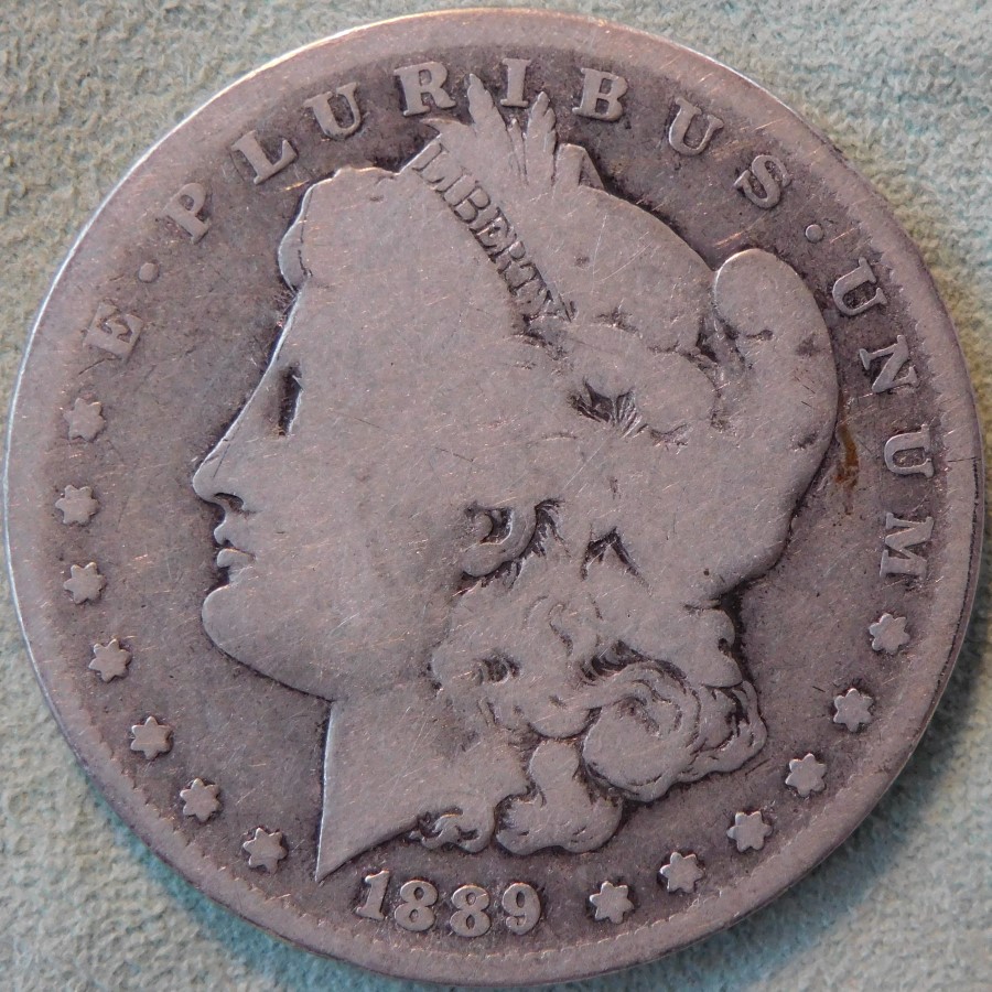 Morgan-1889-O-7TF-Slanted-Arrow-Feathers:-1-Sad,-1-Fine
