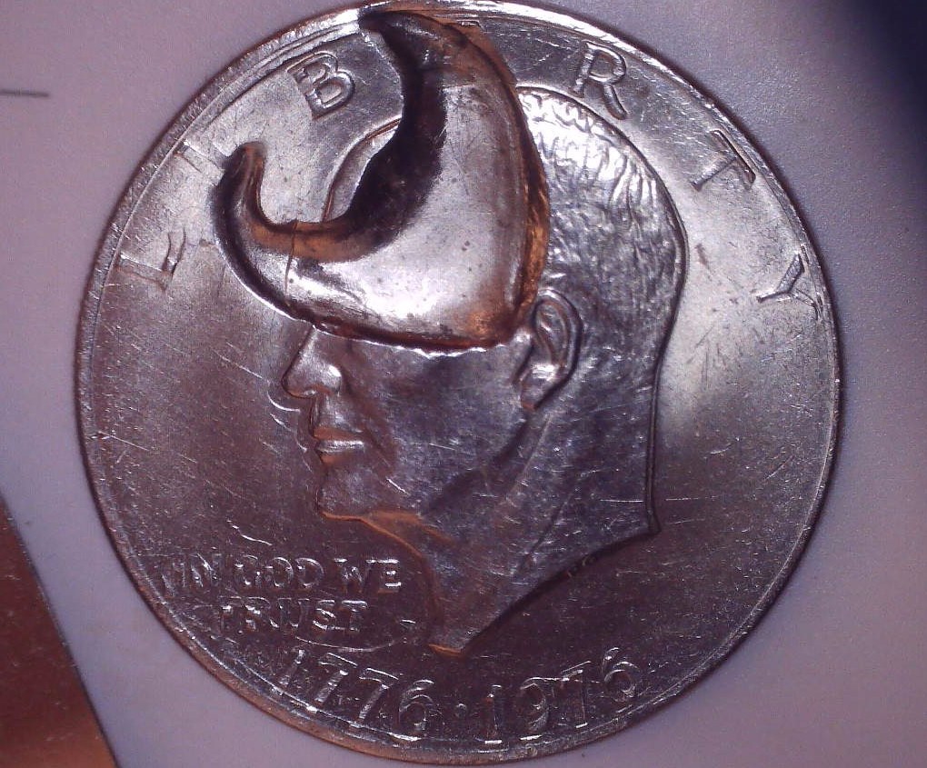 Eisenhower-Dollar-1976-1776-Crazy-Stike-Through-Error-Please-Advise