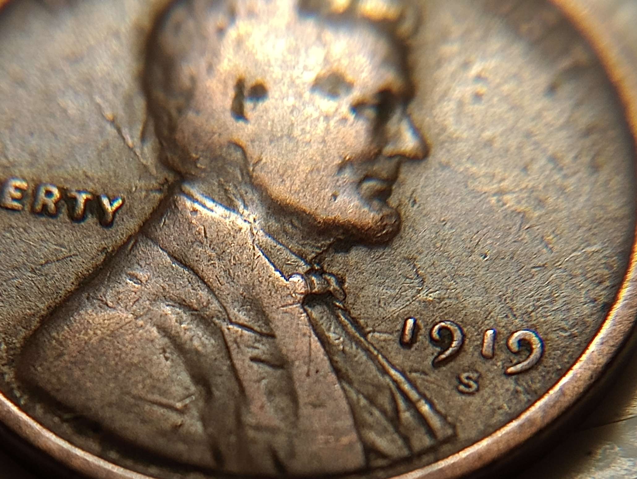 1919-S-LWC-Die-Clash-/-Lamination-Cracks-/-Similar-To-CC-1-DO-001.