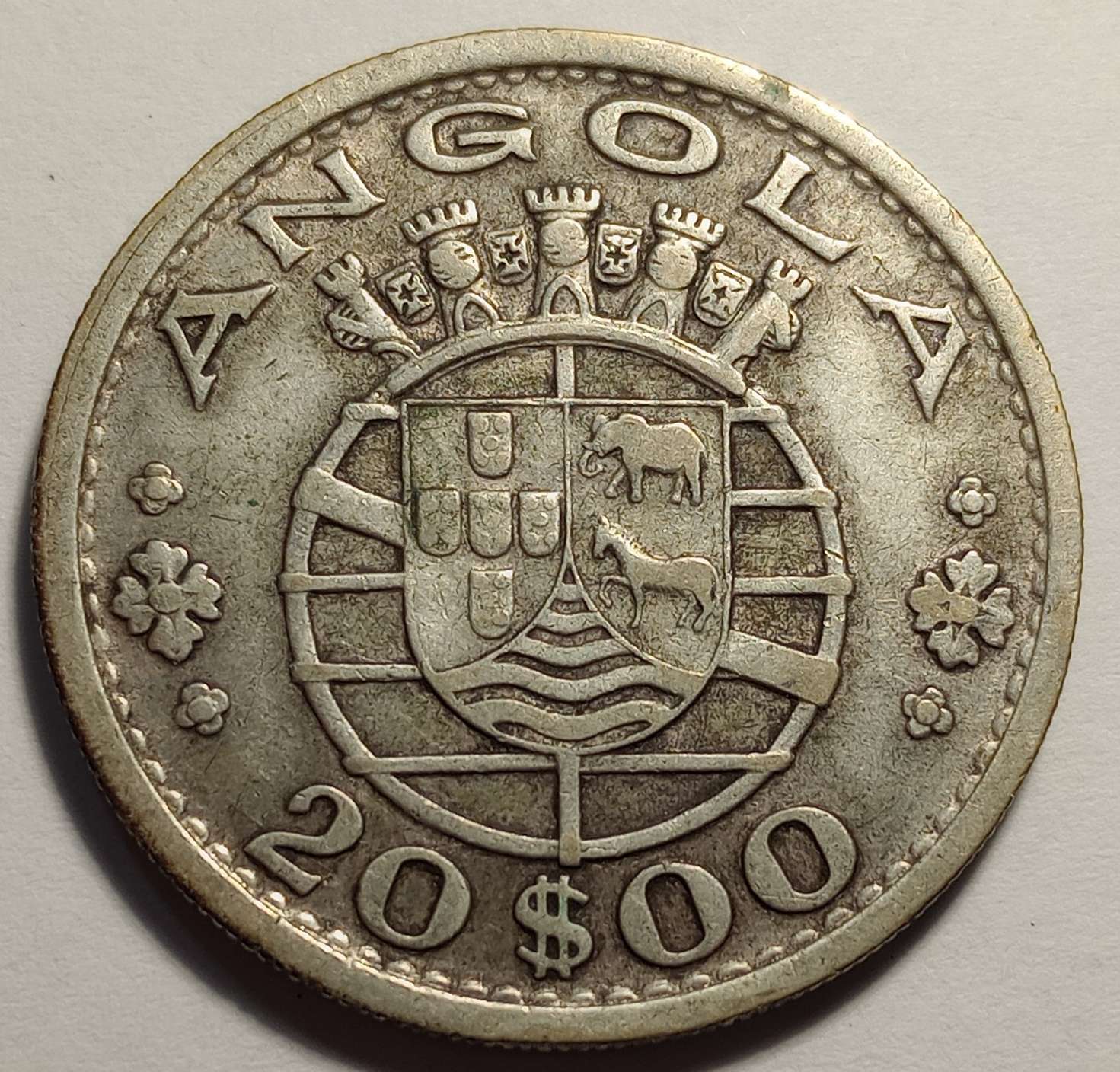 Post-Your-Coins-With-Coats-Of-Arms,-Shields,-Crests,-Crowns,--Etc.