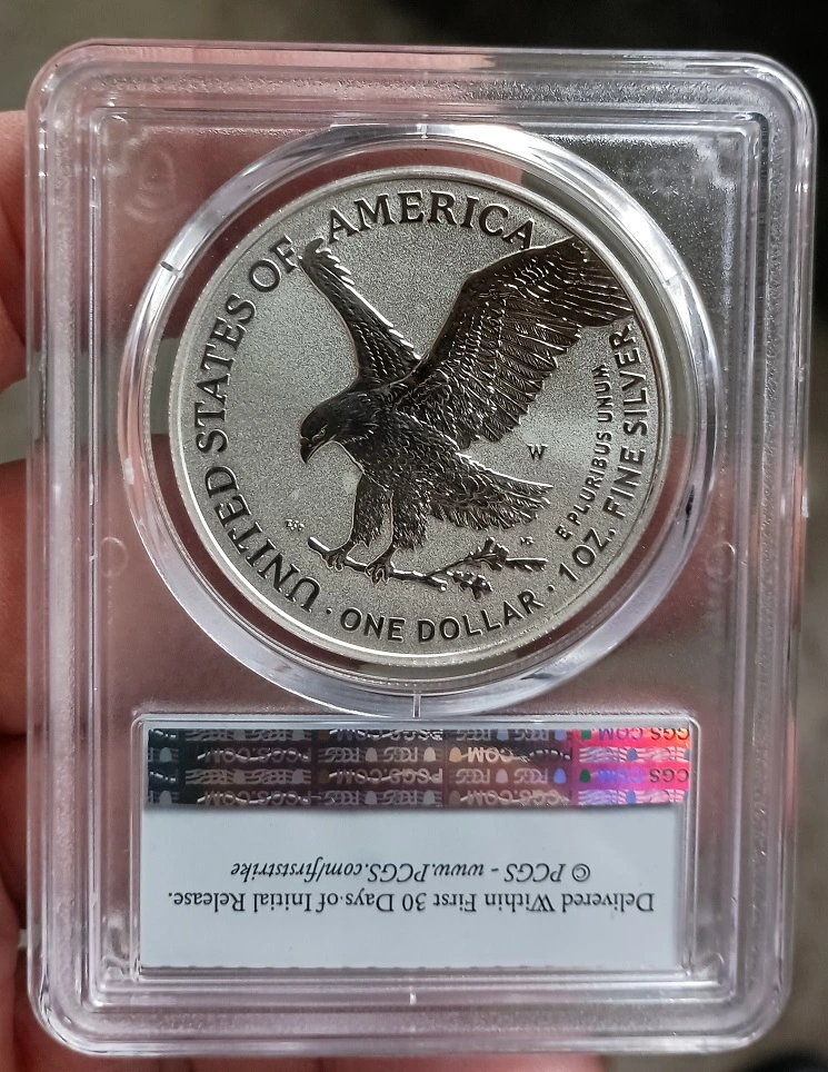 2026-American-Eagle-One-Ounce-Silver-Enhanced-Uncirculated-Coin-Available-July-21