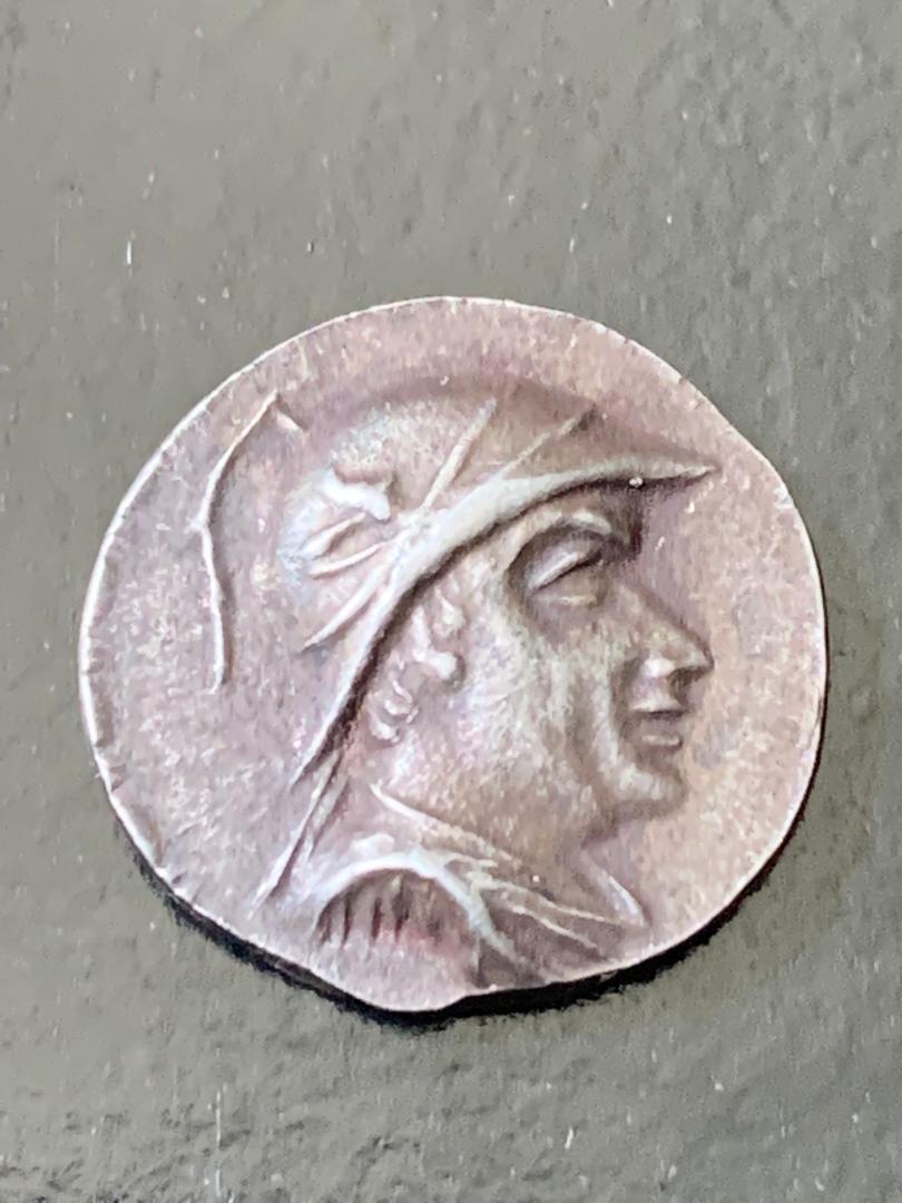 Ancient-Greek-Silver-Coin-2.5gr-15mm