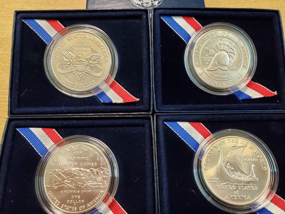 US--Modern-Commemorative-Pick-Ups.