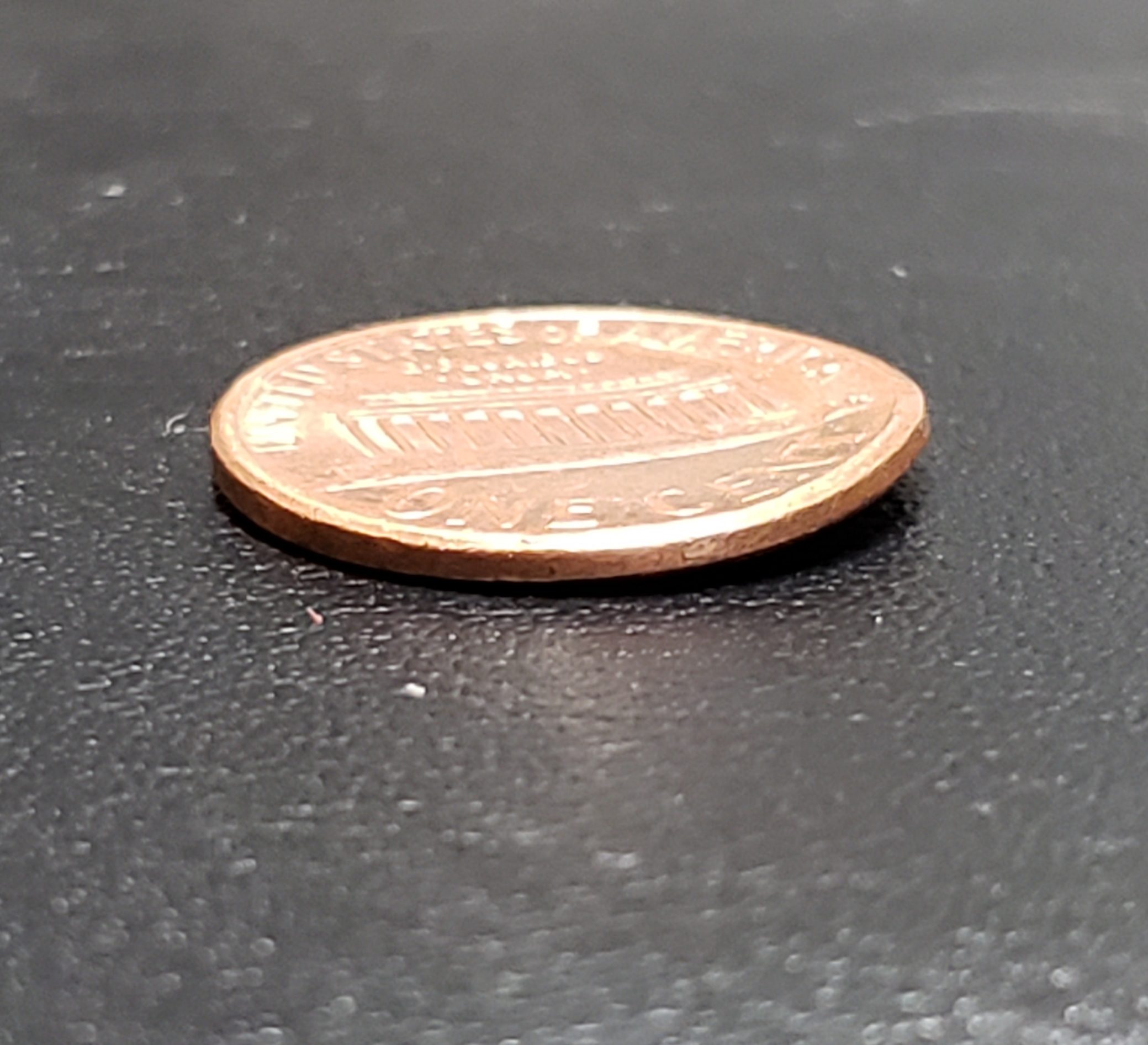 2005-P-Lincoln-Cent-Floating-Die-Clash?