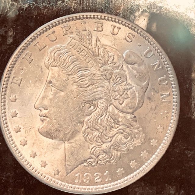 Now-Both-Pictures-What-Grade-1921-Morgan?