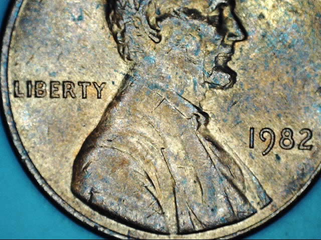 This-1982-LMC-Small-Date-Weighs-3.05-Grams.