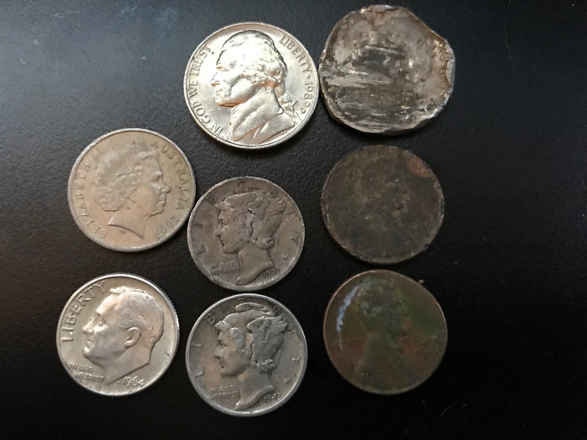 Coinstar-Finds!-Including-Bank-Counters-And-Other-Machines