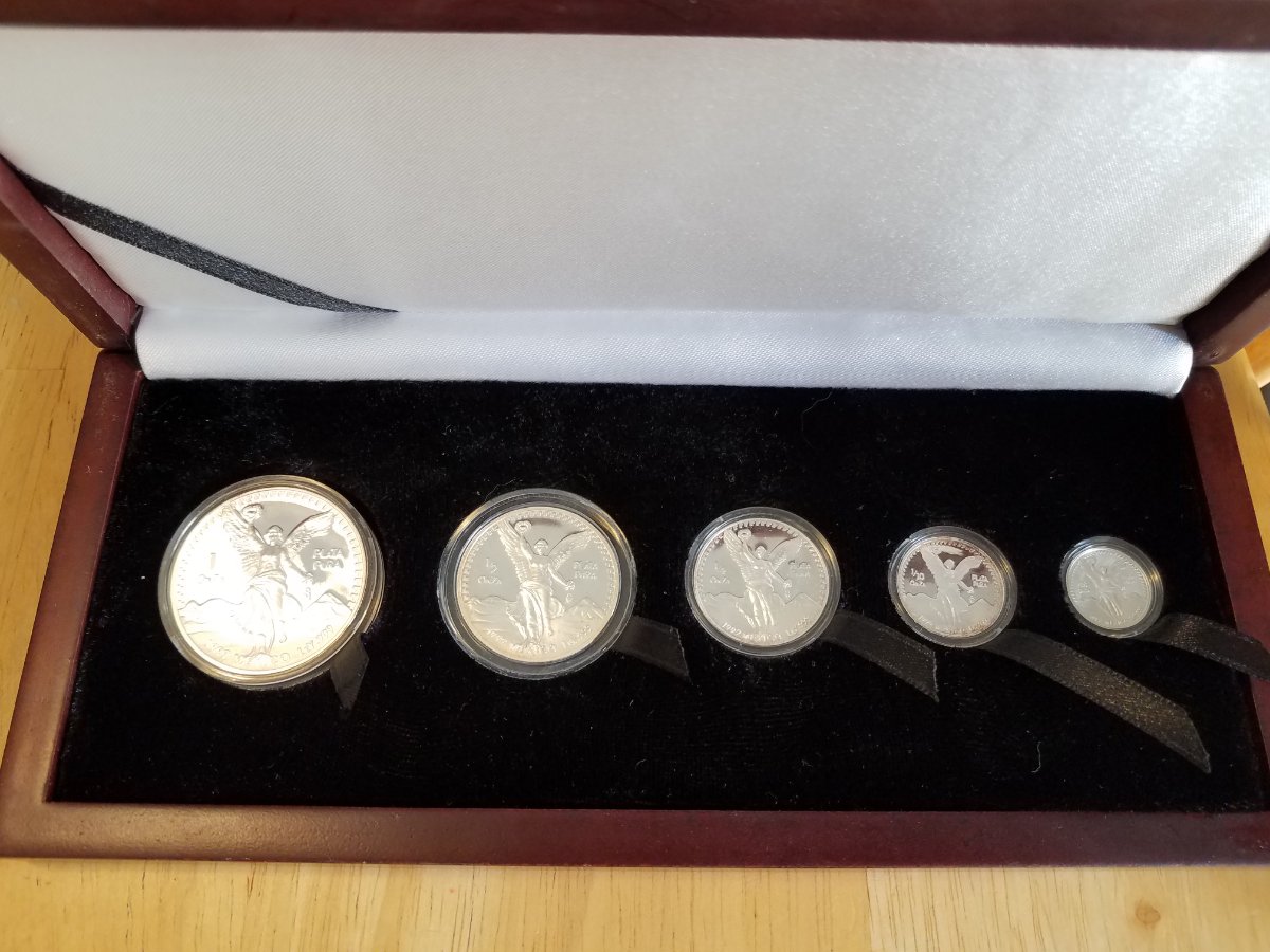 Libertad-Collecting---Special-Sets-And-Proof-Sets