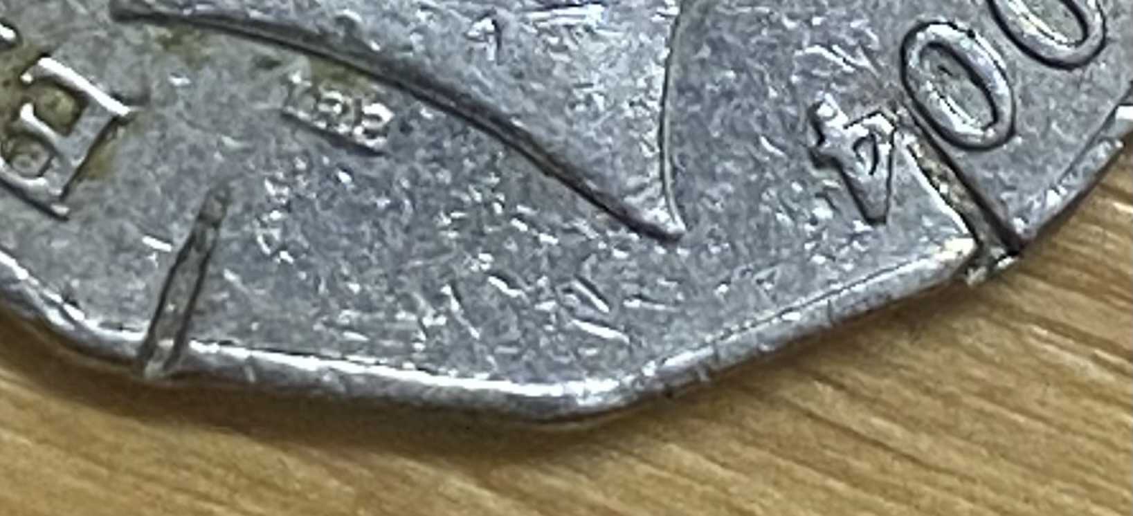 2004-50c-Edge-Strike-?