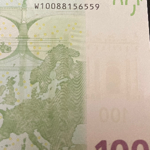 €100-Banknote-With-A-