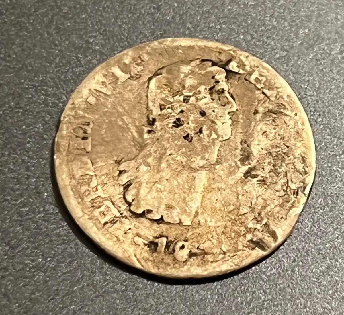 1/2-Real-ID?-Regal-Or-Contemporary-Counterfeit?
