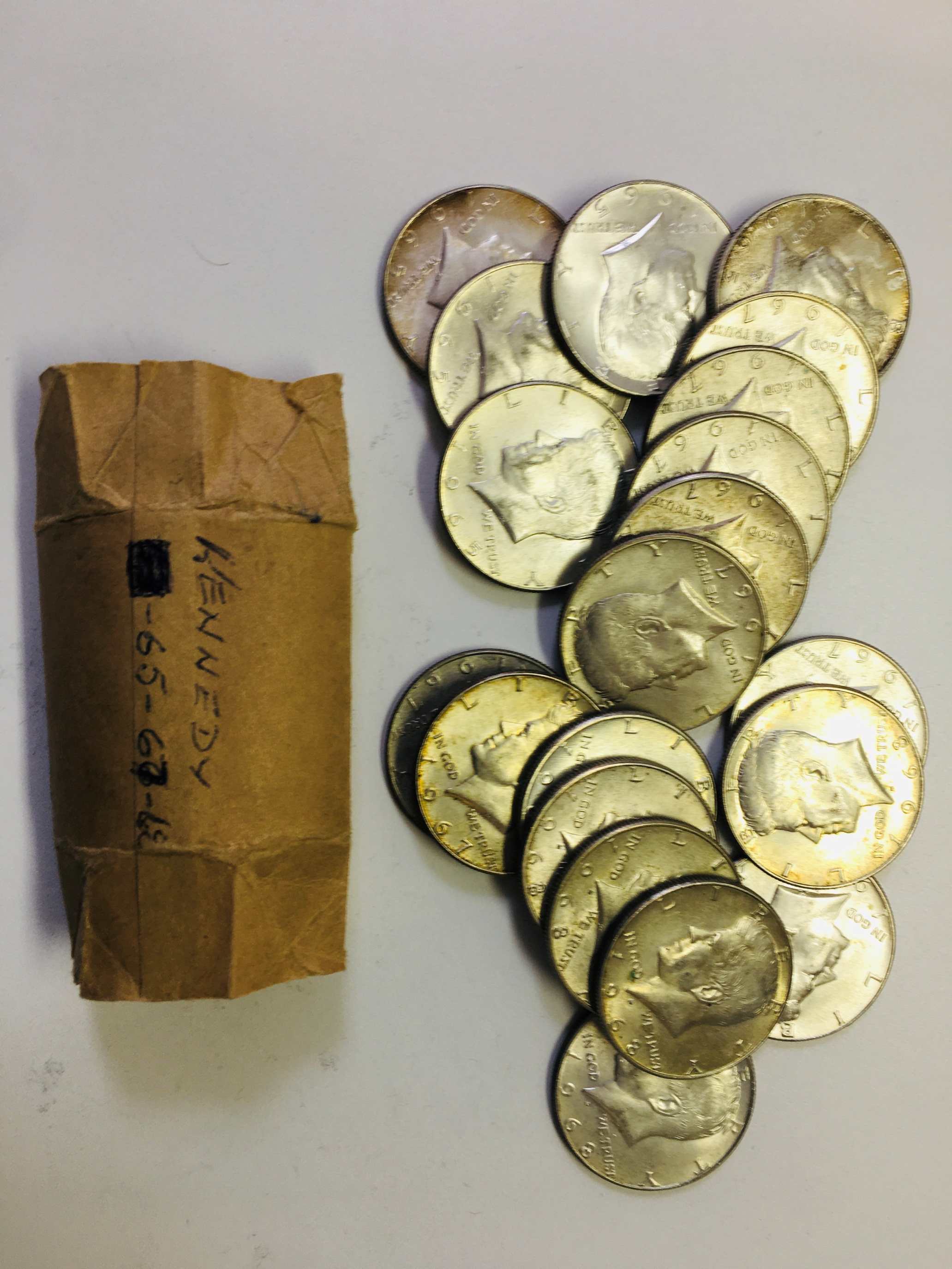 10+-Oz-Of-Silver-In-3-Customer-Wrapped-Rolls-Of-Silver-Half-Dollars-&-10-More-In-The-Teller's-Tray