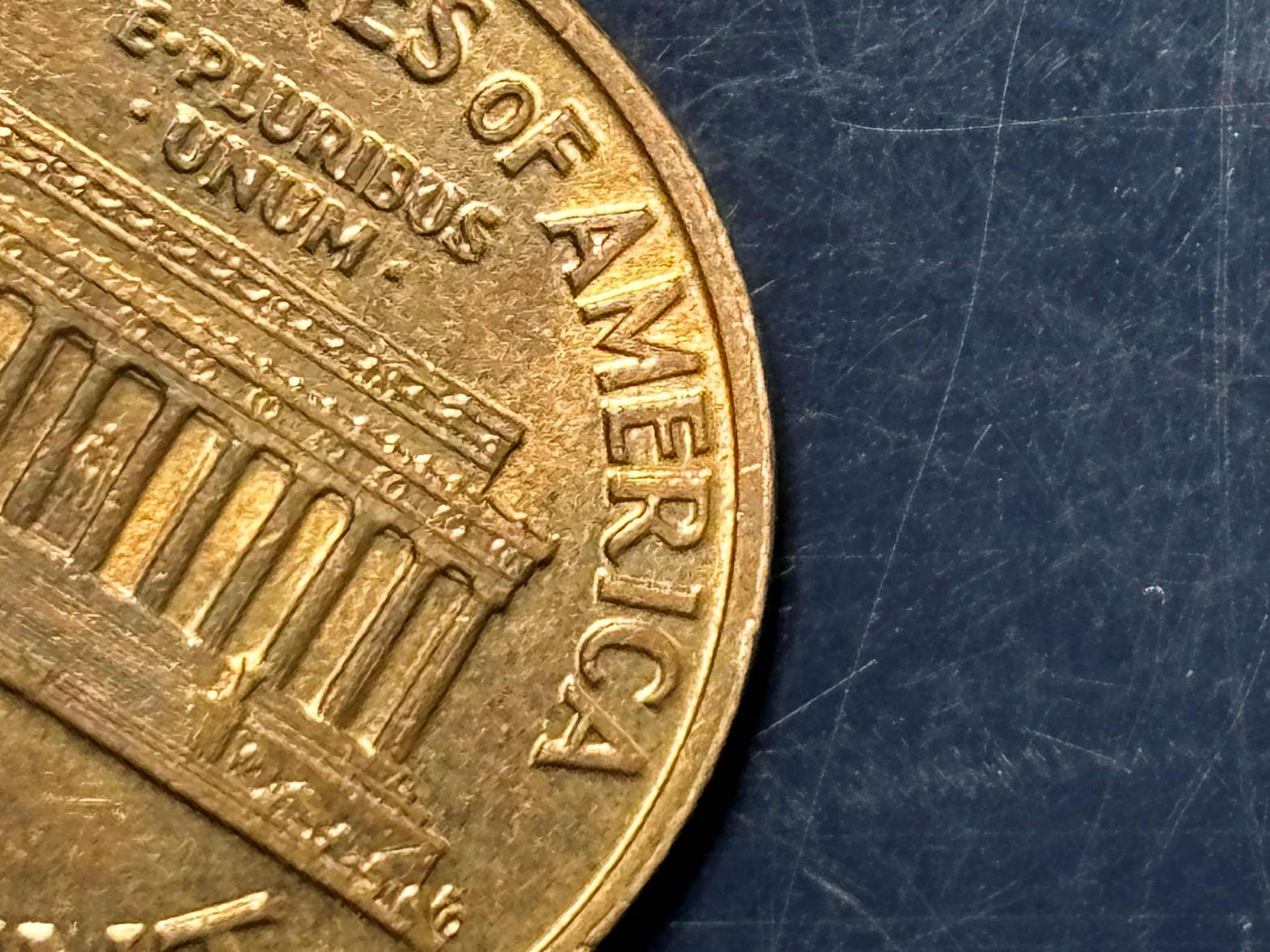 Multiple-Die-Chips-On-1960-D-Small-Date-Penny