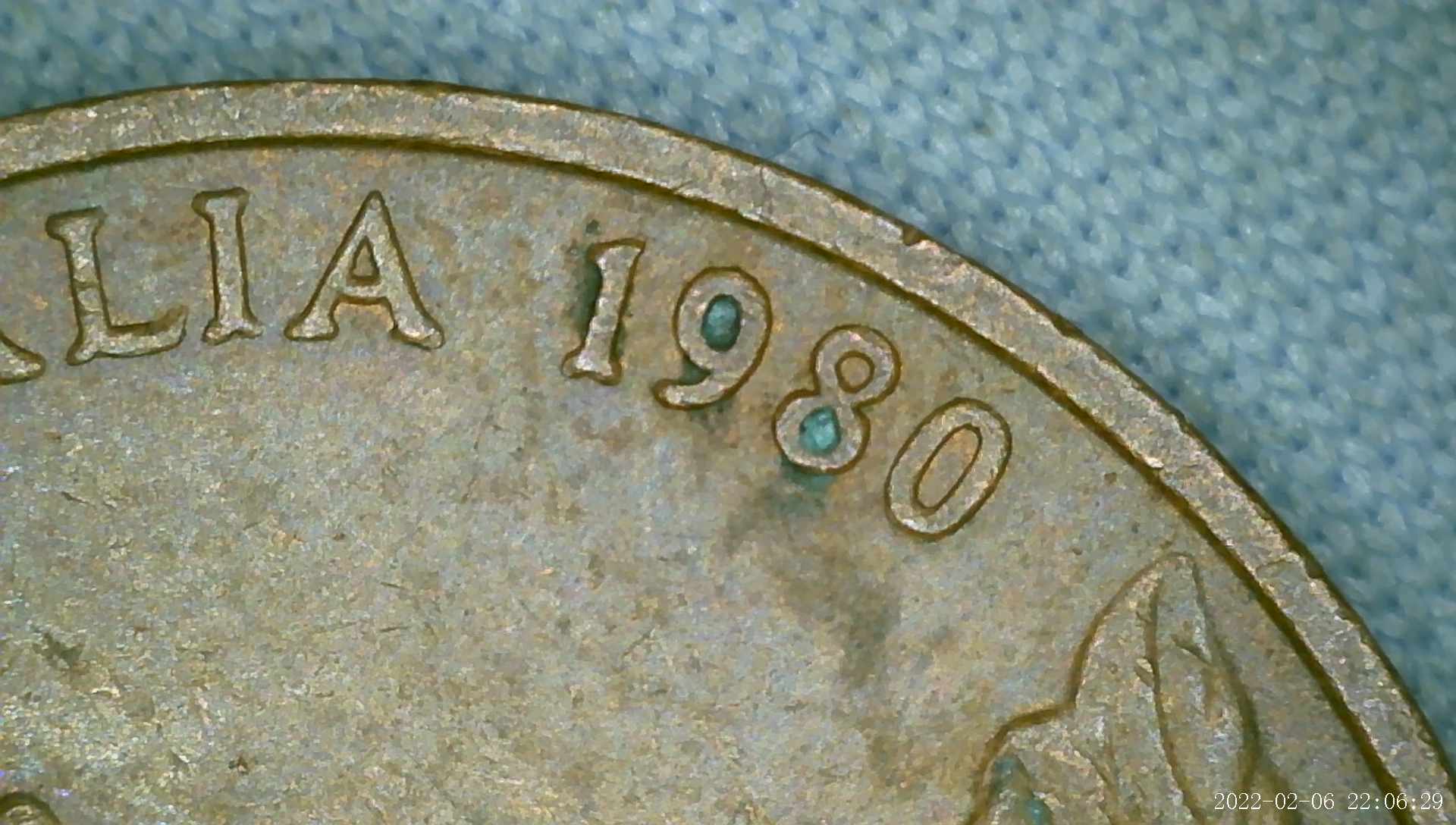 1980-Australia-2-Cent-Bottom-Of-Wording