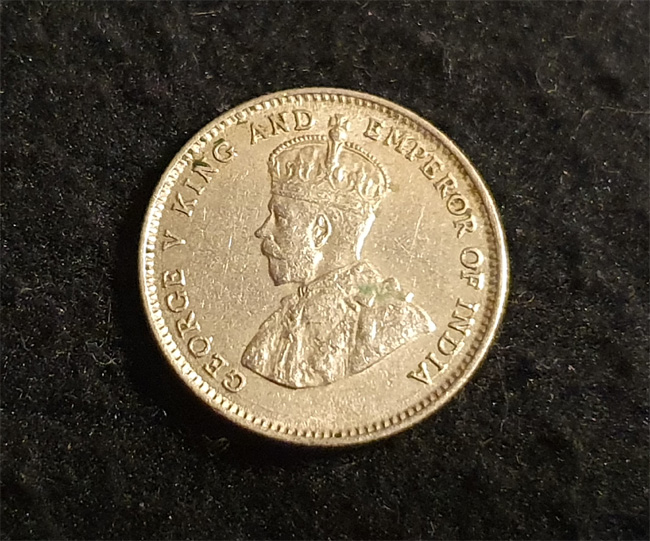 Post-Your-Coins-With-Coats-Of-Arms,-Shields,-Crests,-Crowns,--Etc.