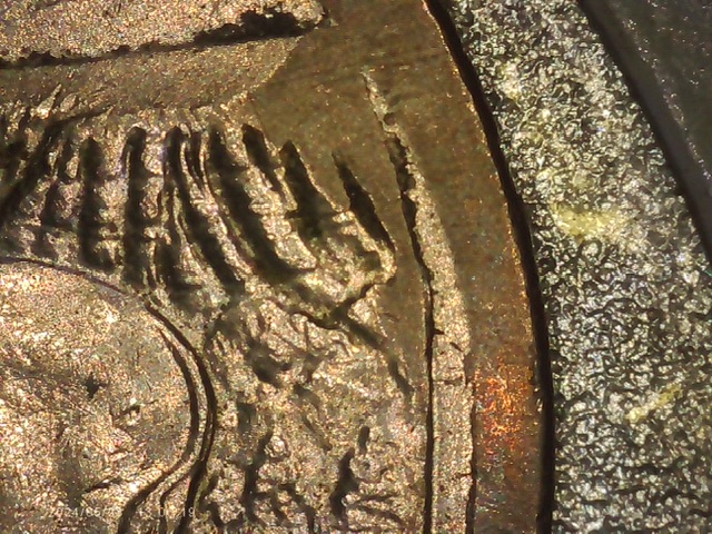 Is-This-An-Example-Of-Broadstruck-2006-North-Dakota-Quarter?