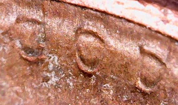 Is-This-1988-LMC-I-I-B-E-R-T-Y-An-Error-Or-Damaged-Coin?