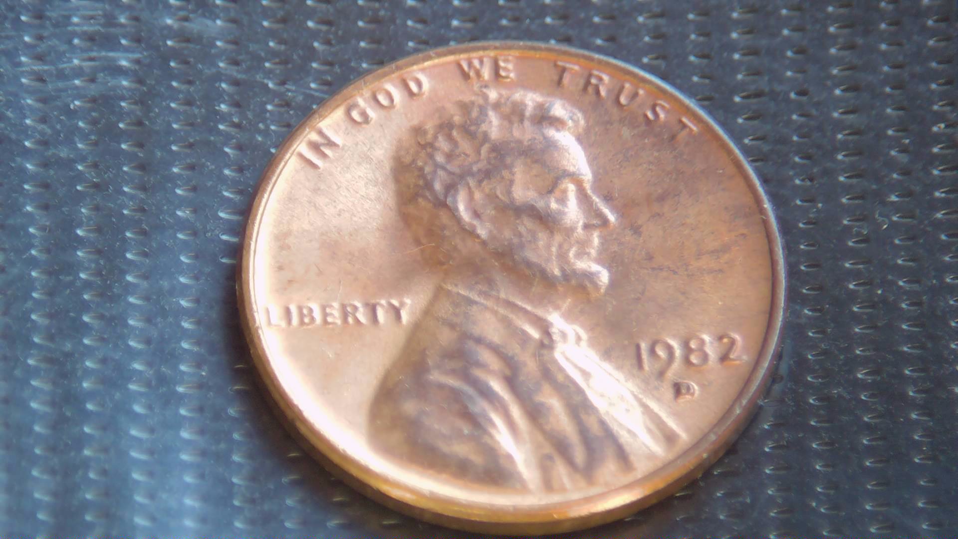 1982-D-Lg-Date-LMC-DDR---Doubled-Columns