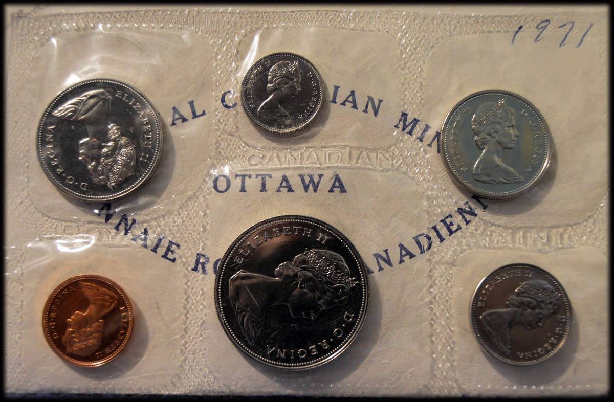 5-Canadian-Mint-Sets.--1968-1971.--Won-For-$14!