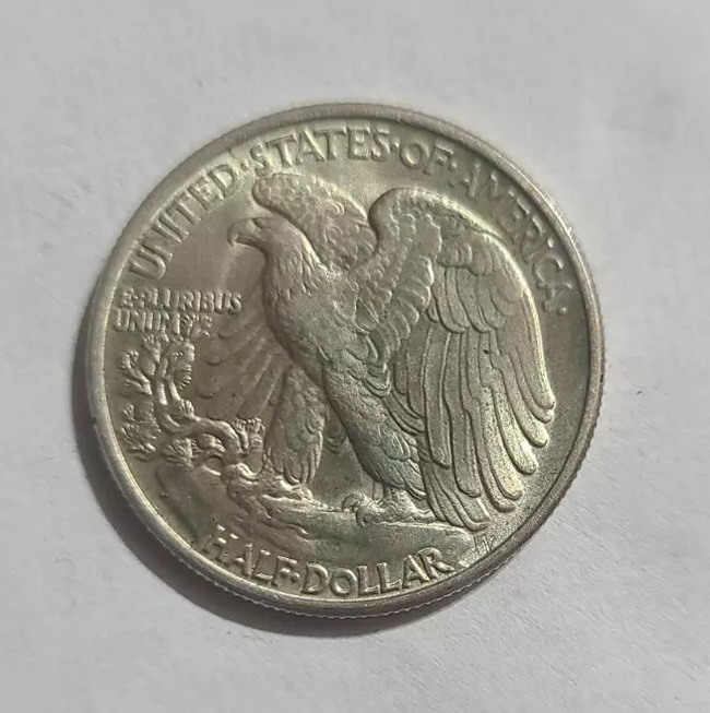 Bad-Photo-Lottery-Rides-Again:-1945-Walking-Liberty-Half-Dollar-For-Grading-?