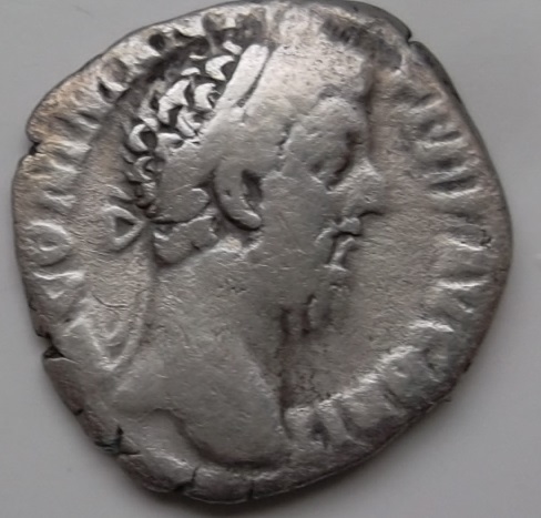 Very--Rare-Commodus--Denarius-From-The-Same-Dies-Ric180