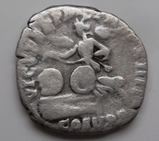 Very--Rare-Commodus--Denarius-From-The-Same-Dies-Ric180