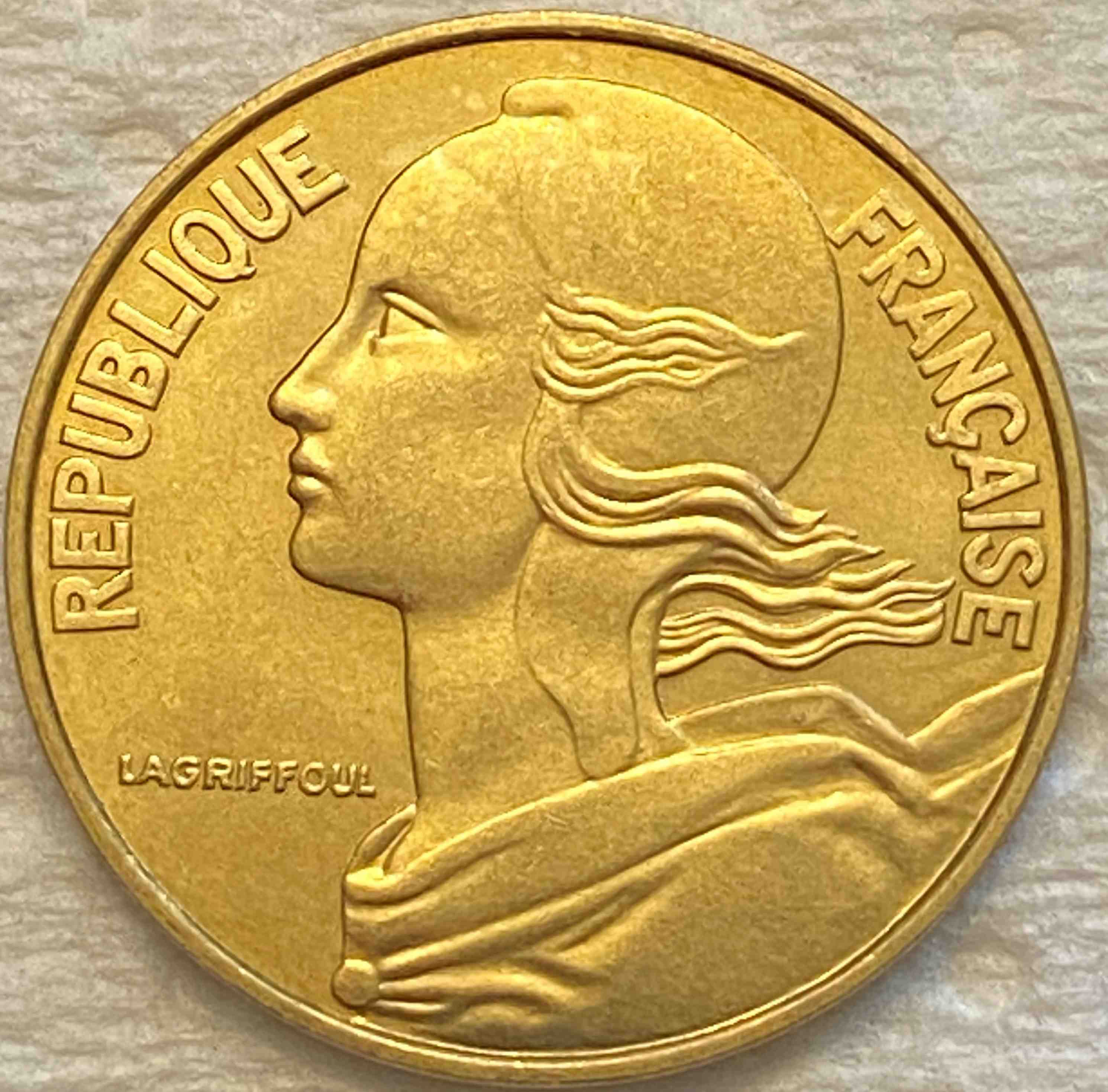 1974-20-Centimes---Need-Assistance-With-Grade