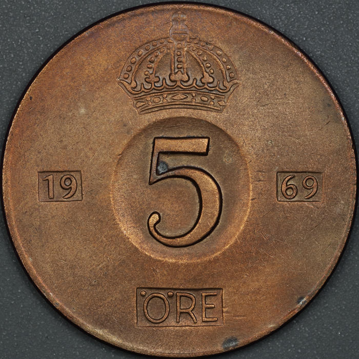 Post-Your-Coins-With-Coats-Of-Arms,-Shields,-Crests,-Crowns,--Etc.