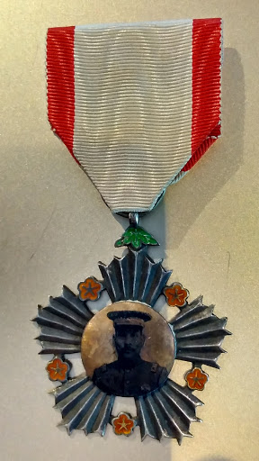 China-Medal-I-Am-Not-Sure