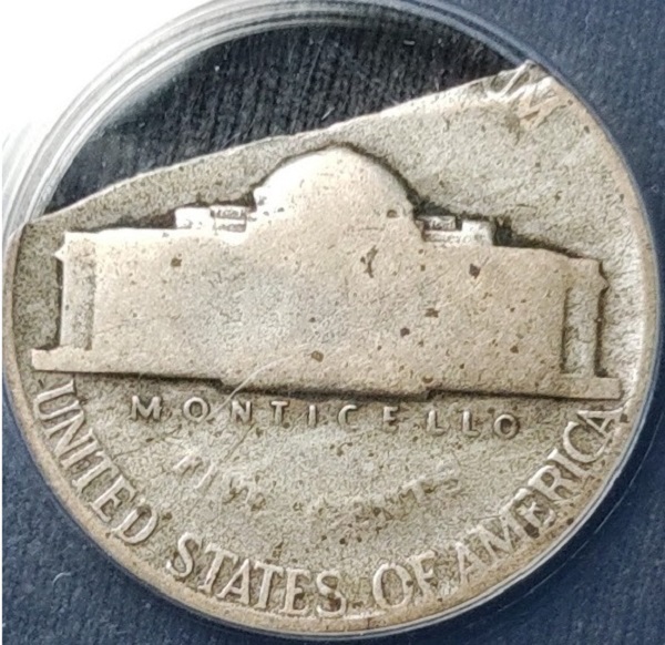 1942-P-Jefferson-Nickel-Split-After-The-Strike-Mated-Pair--With-Mint-Grease?