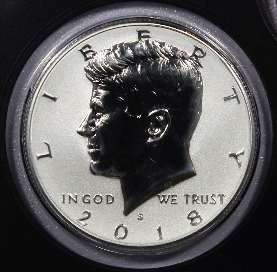 San-Francisco-Mint-2018-Silver-Reverse-Proof-Set