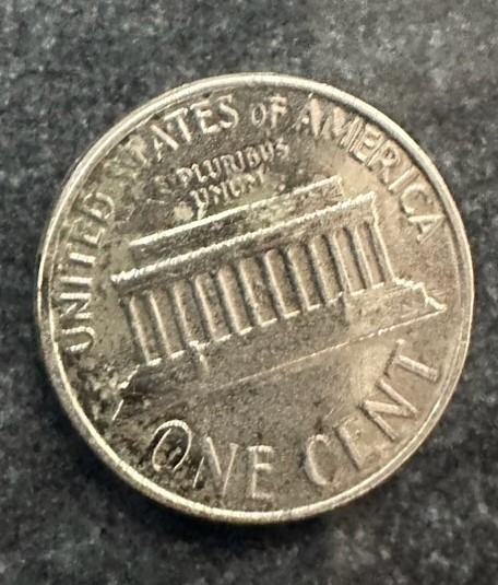 1968-D-Lincoln-Cent,-Silver-And-Magnetic?