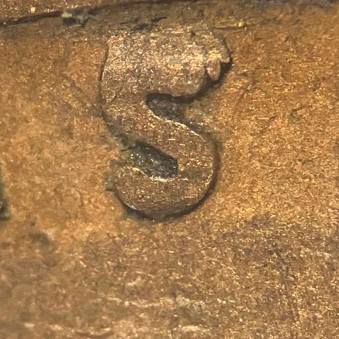 1942-Lincoln-Cent-With-Bizarre-Appearance-Of-Letters-In-Motto