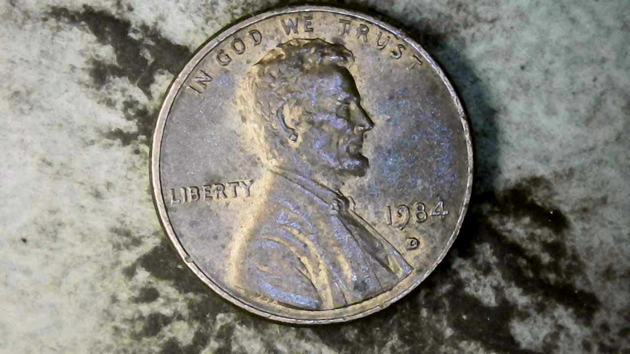 1984-D-Lincoln-Memorial-Cent-That-Bi-Haver-A-Few-Questions-Baboput-Is-The-Last-Pillar-To-The-Right