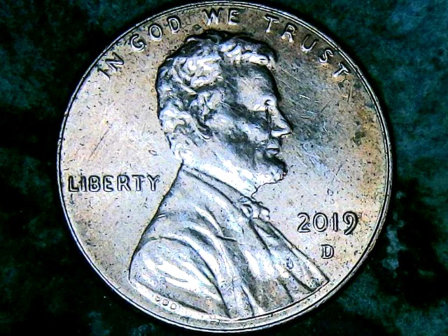 2019-D-Cent-Is-The-Bowtie-Doubled