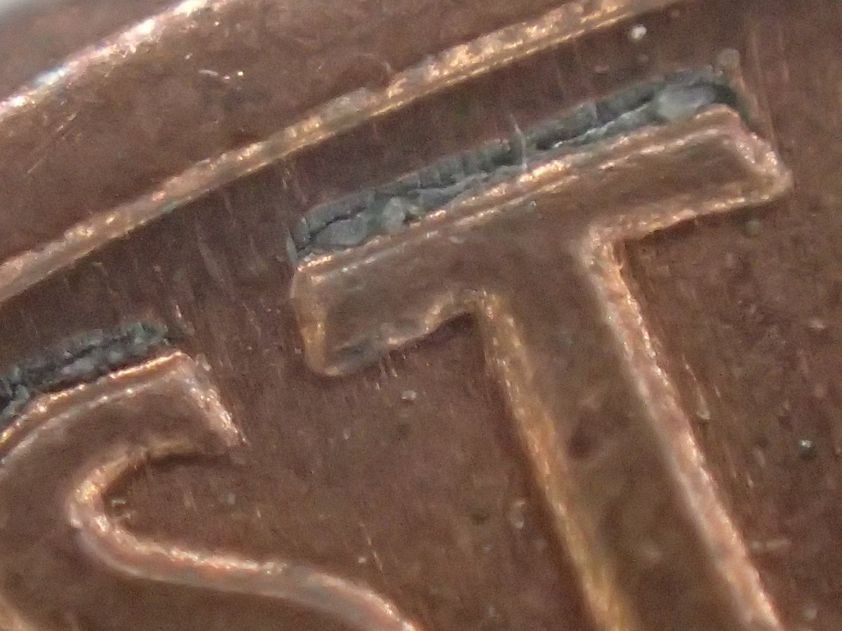 Corrosion-Of-Pennies,-1991-D-Example
