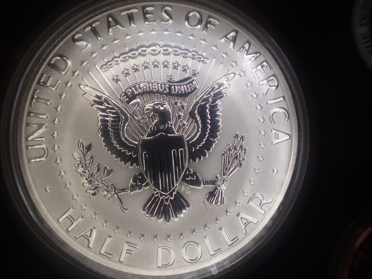2018-S-Kennedy-Half-Silver-Reverse-Proof-Set-Mark-On-Rev