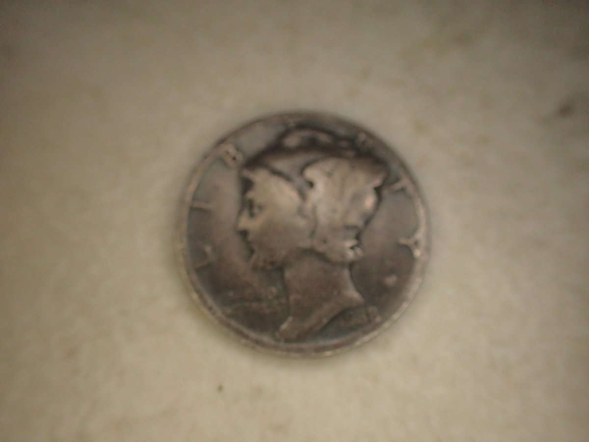 Black-Toned-Mercury-Dimes