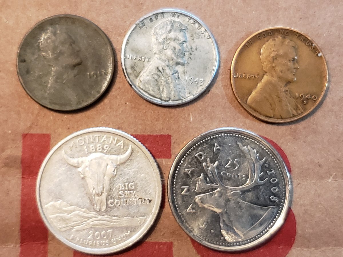 Coinstar-Finds!-Including-Bank-Counters-And-Other-Machines