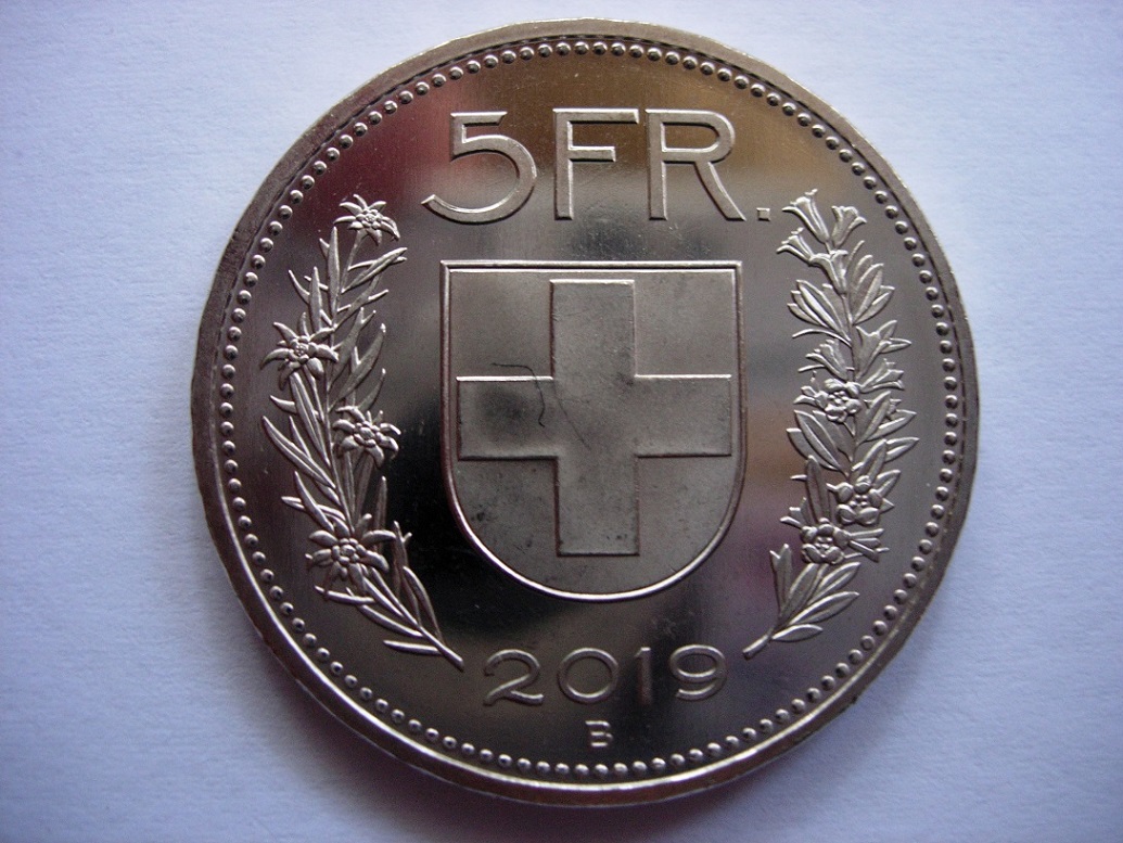 Around-The-World-With-Coins---A-Coin-Geography-Game