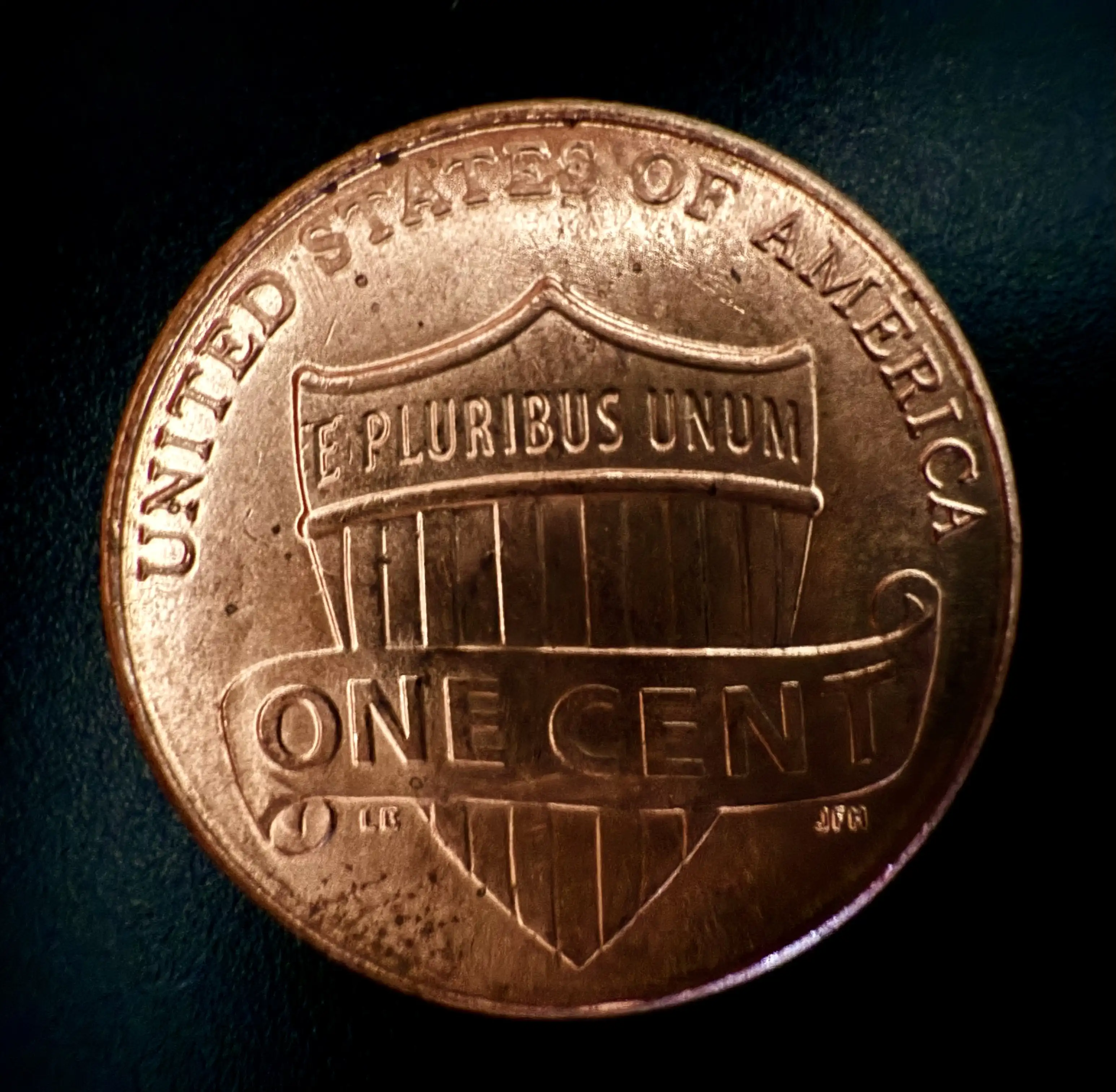 2019-P-Lincoln-Memorial-Penny-Font