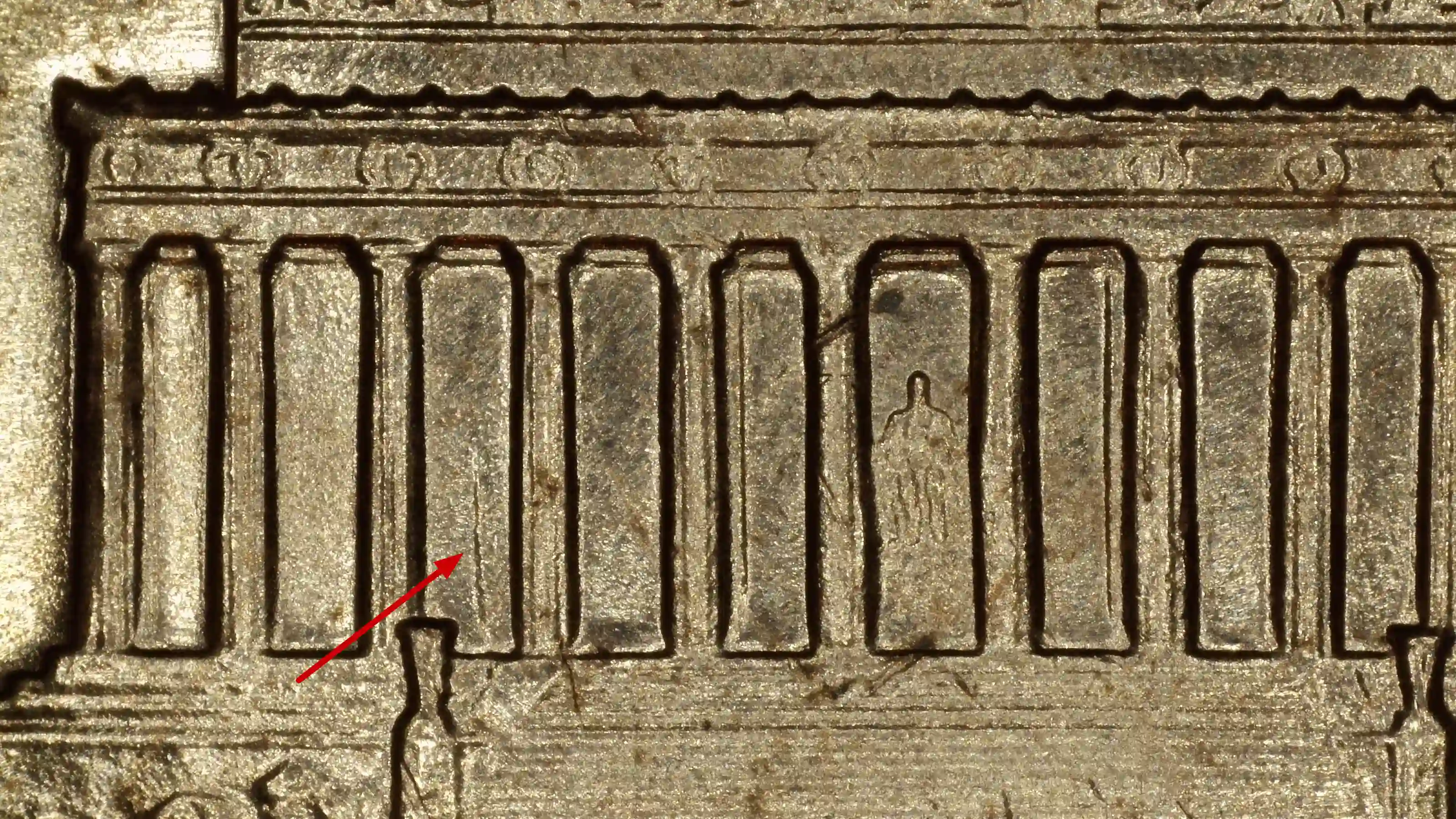 1968-Lincoln-Memorial-Penny---Extra-Column-On-Reverse?