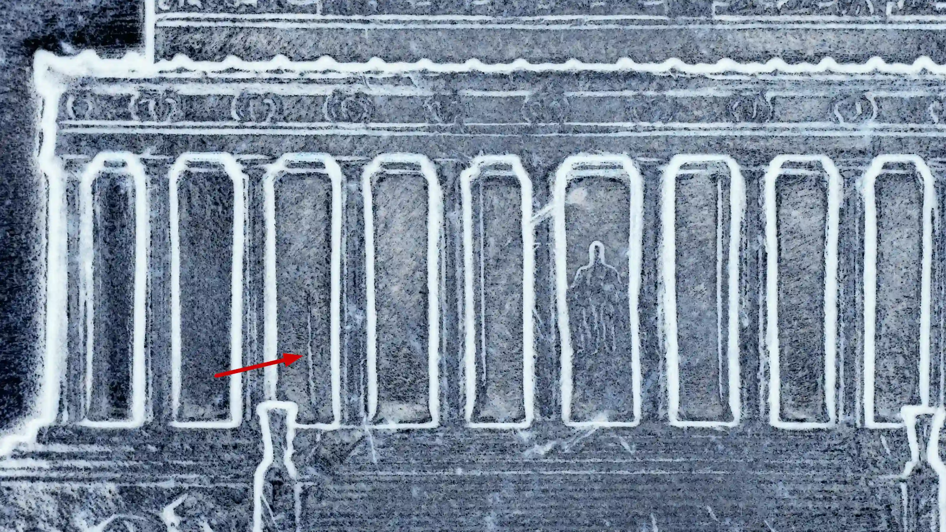 1968-Lincoln-Memorial-Penny---Extra-Column-On-Reverse?