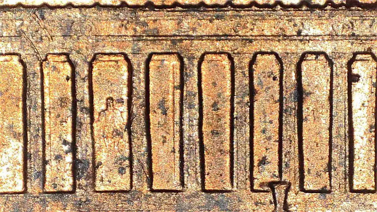 1967-Lincoln-Cent---Memorial-Has-A-Curtain?