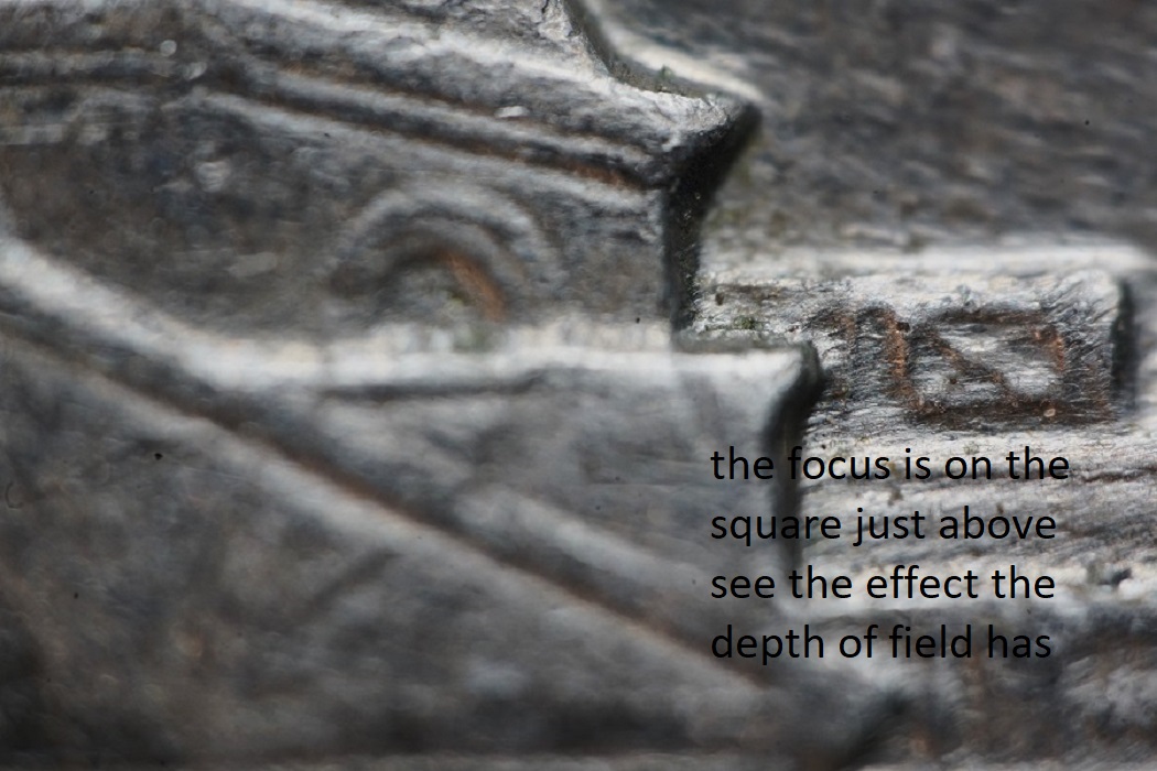 Extreme-Macro-Coin-Photography