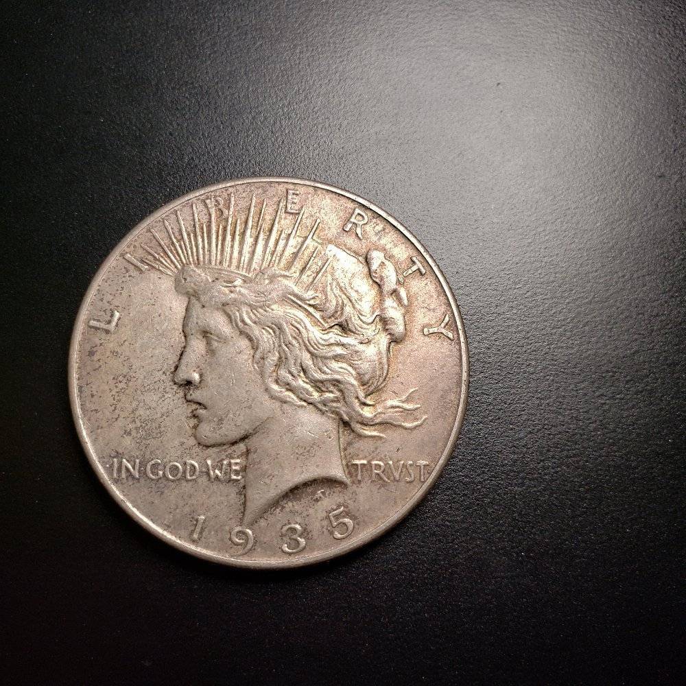 1935-P-Peace-Dollar---Au?