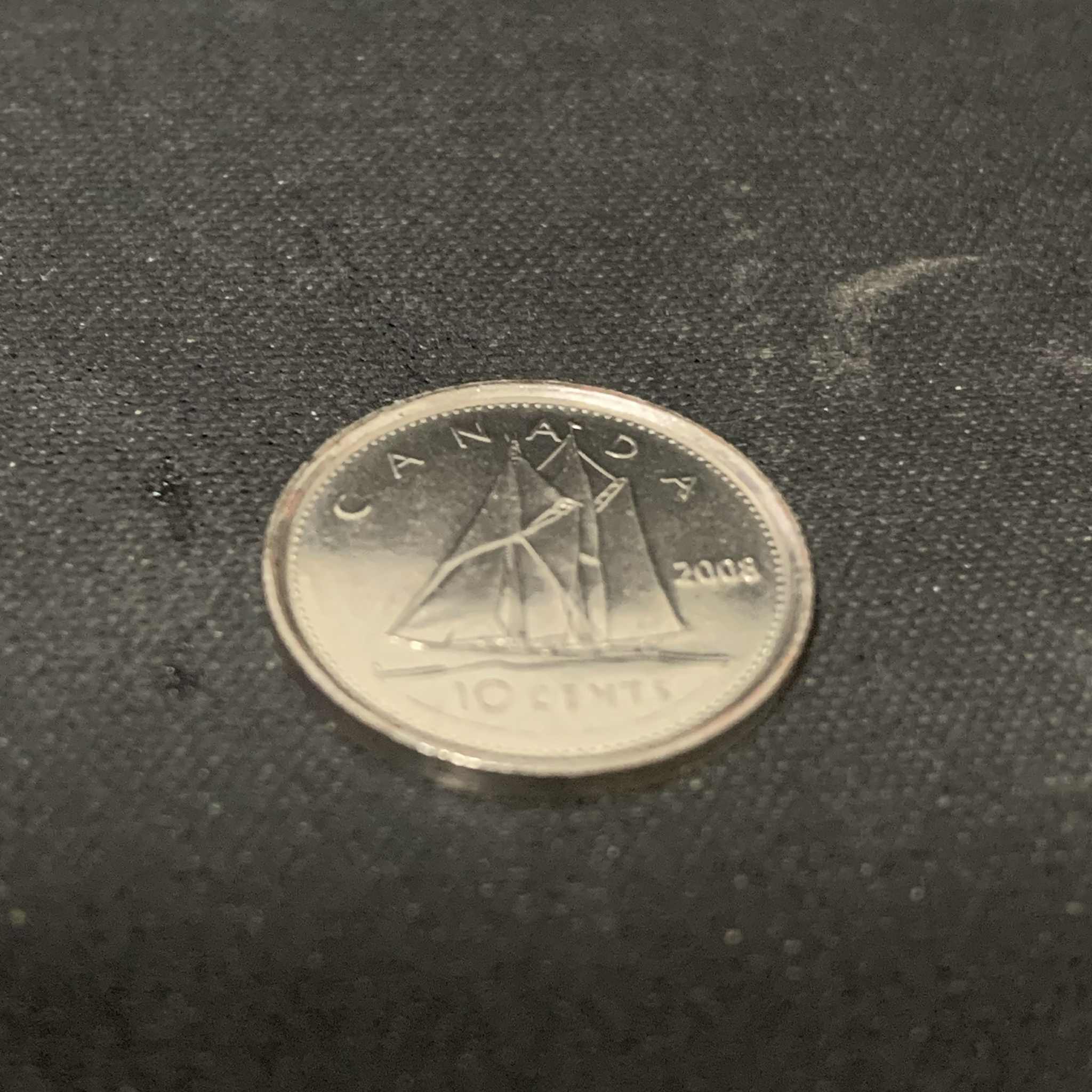 2008-Canadian-Dime-Error-Coin-Flat-Edge/No-Grooves
