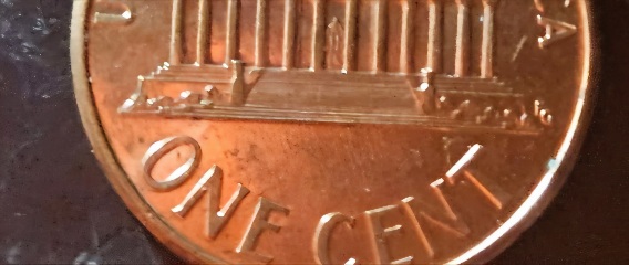 2004-Penny--Something-Looks-Differant-On-Obverse-Side
