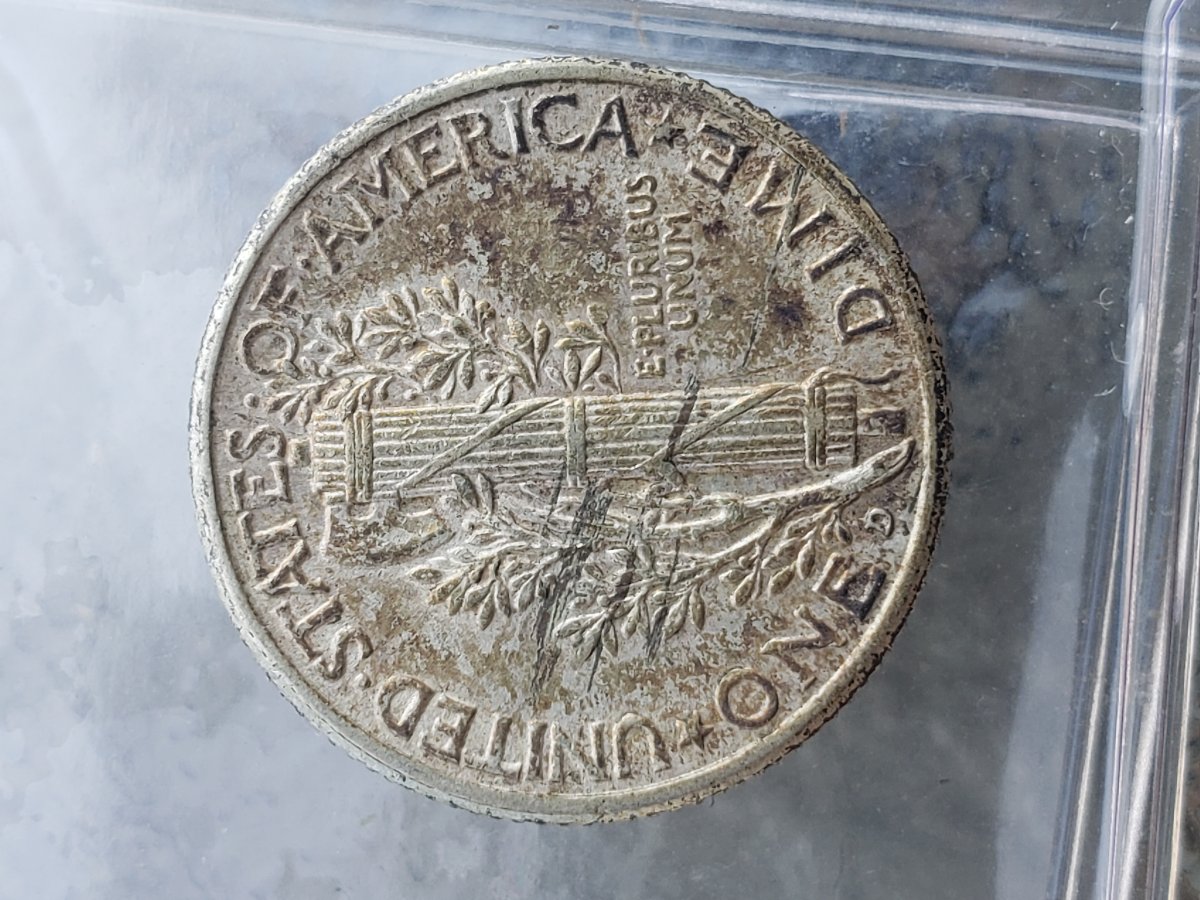 I-Need-Your-Opinion-On-These-Two-Mercury-Dimes.-Errors,-Triple-Struck