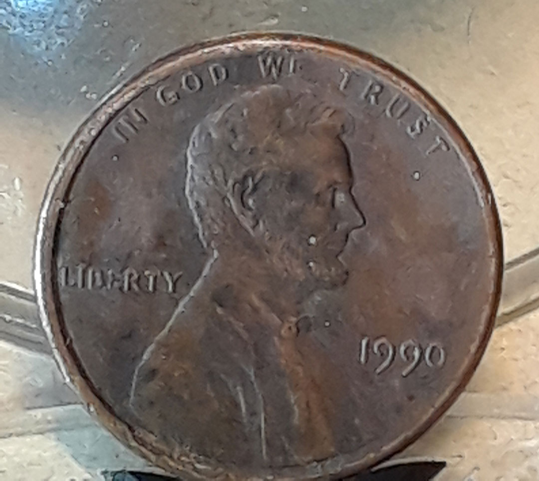 1990-Lincoln-Memorial-Penny-With-Doubling-On-Reverse-Side